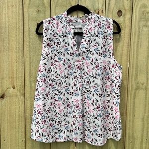 NWT! VAN HEUSEN Sleeveless Dressy FloralTop!  SZ L